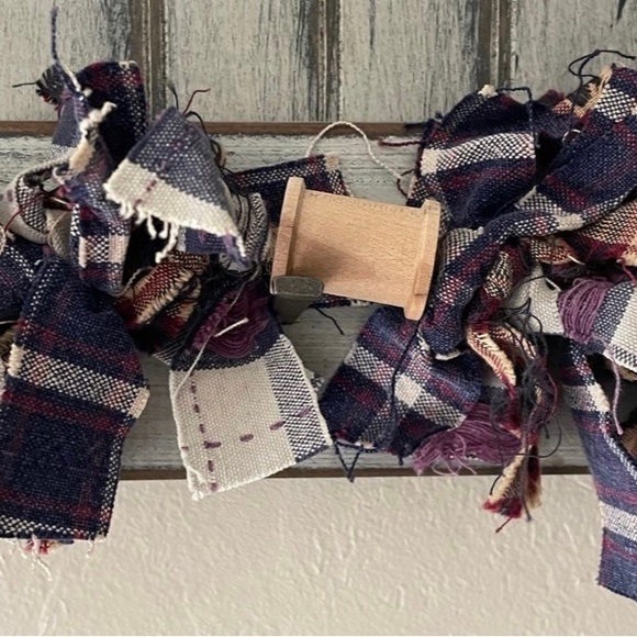 Primitive Home Decor Lamp Wooden Stars Pip Berry Garland Fabric Garland - Picture 10 of 12